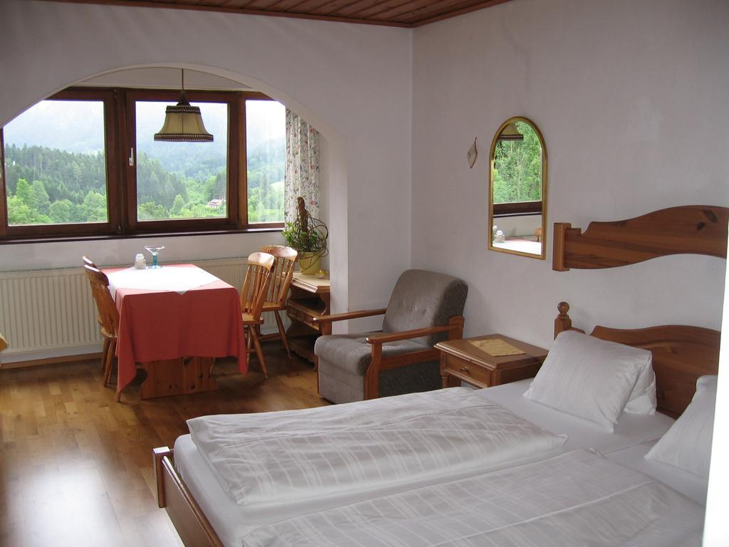 Backer-Ferdl Panzio Hotel Hinterstoder Room photo